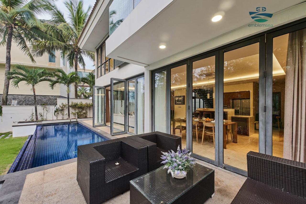 Emblem Sea 4 Bedroom Villas Da Nang Exterior foto